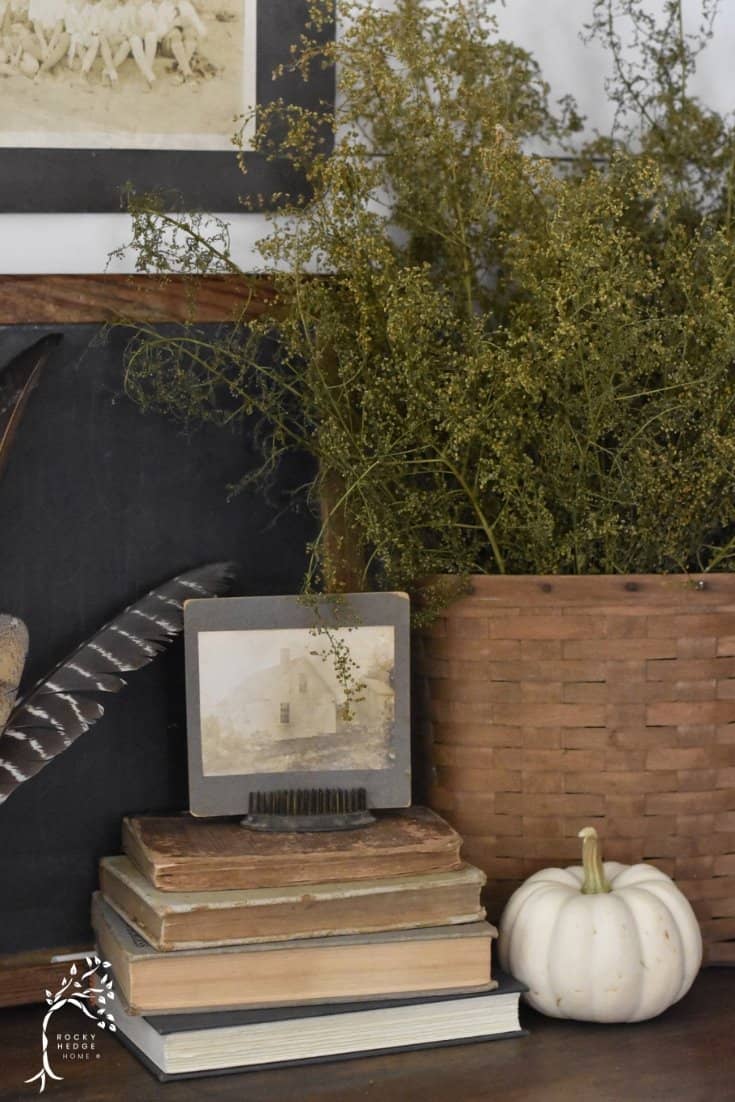 DIY Outdoor Fall Yard Decor Ideas - Rocky Hedge Farm