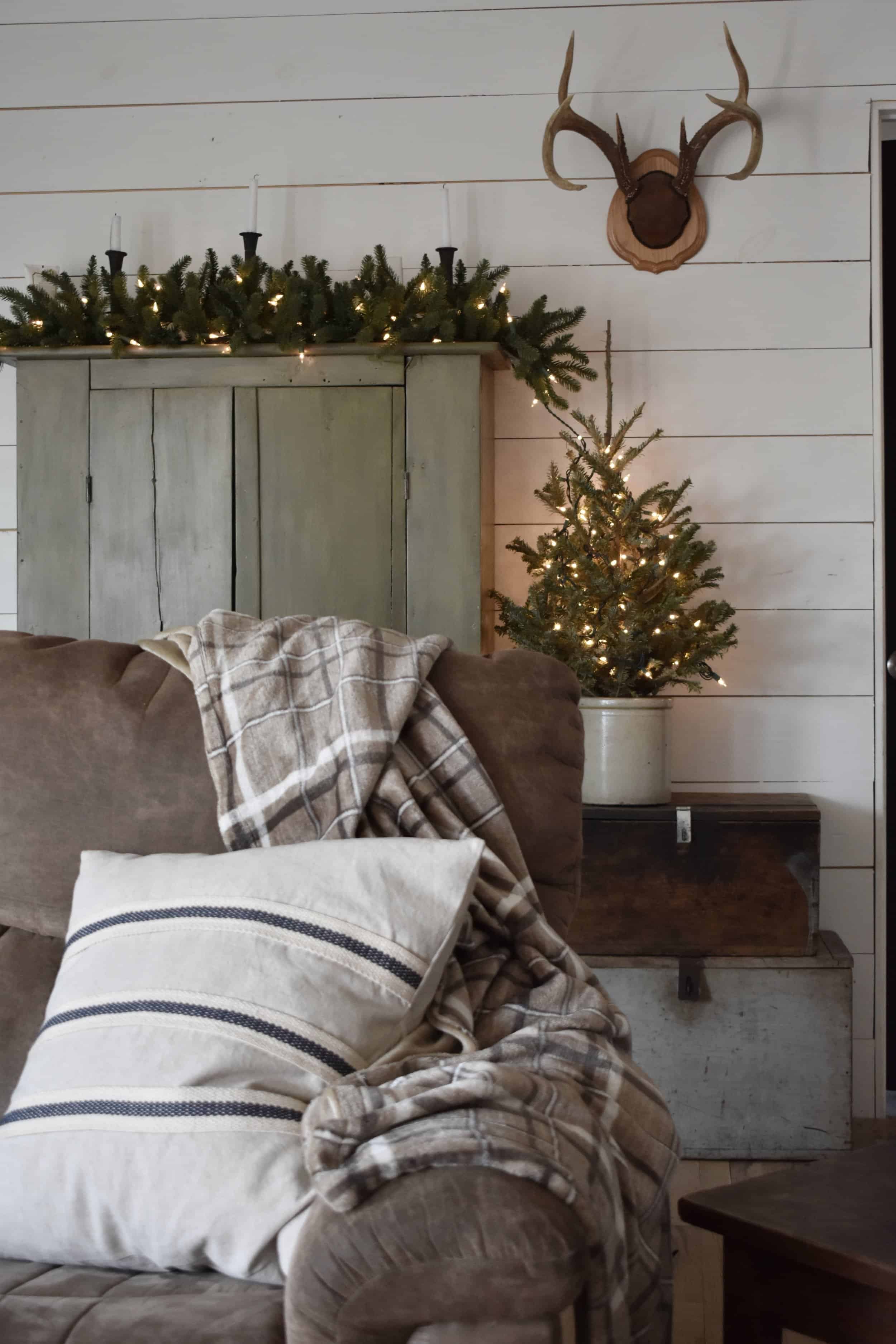 Rustic Christmas Decor