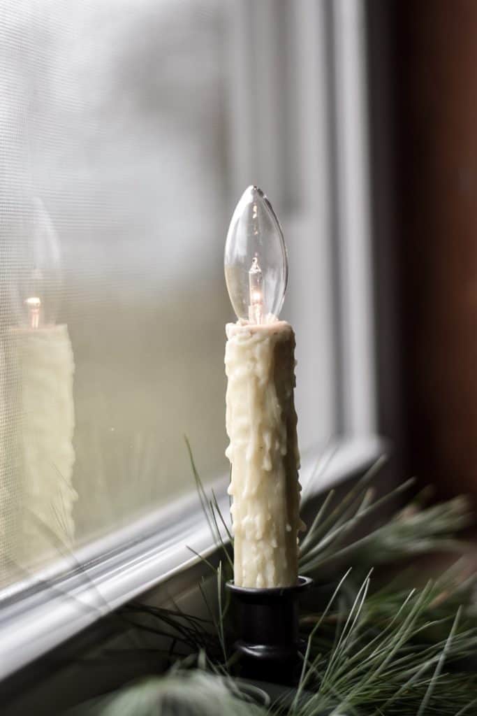 Battery Operated Window Welcoming Candles