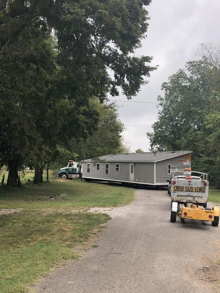 Stout Mobile Home Transport Company in Anderson MO