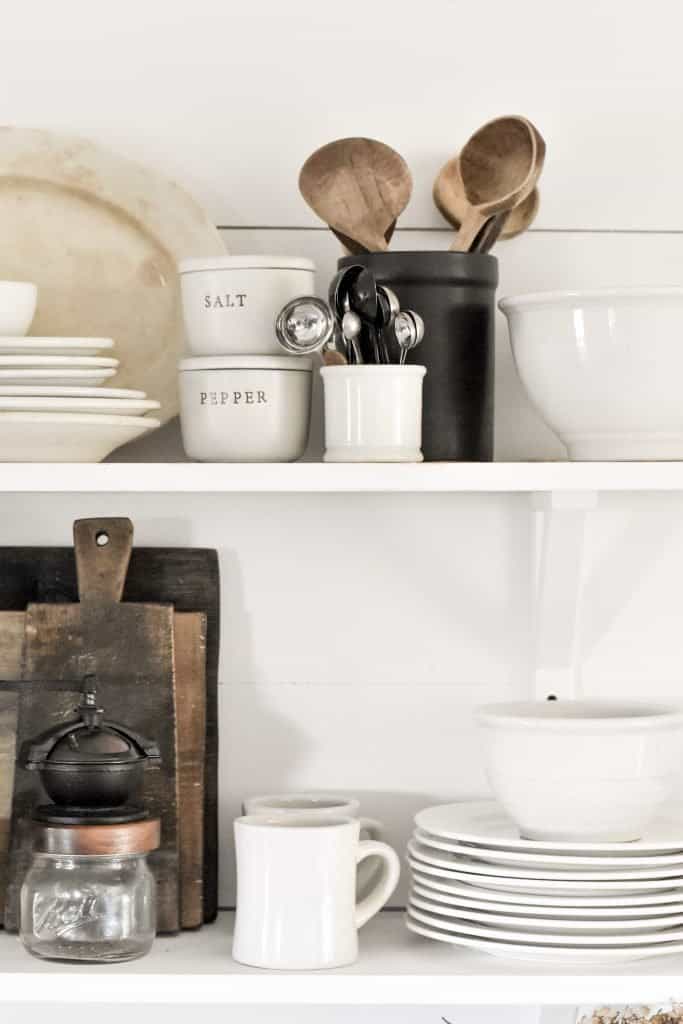 Simple Tips to Styling Open Shelves in the Kitchen