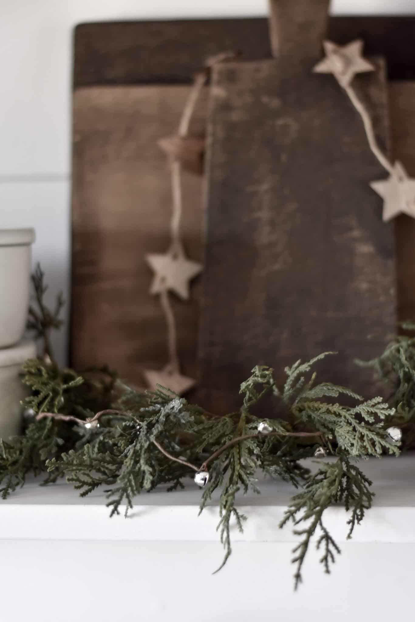 How to Decorate Your Kitchen Shelves for Christmas - Rocky Hedge Farm
