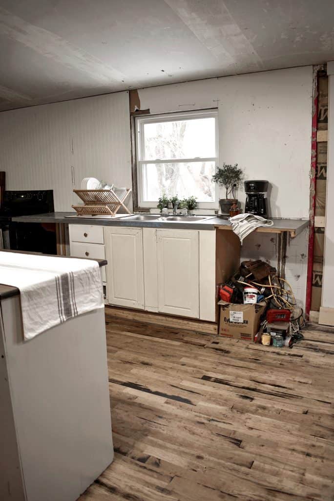 Double Wide Mobile Home Kitchen