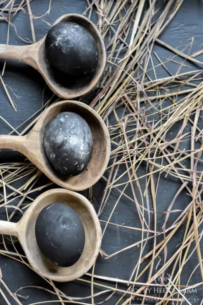 How to Dye Eggs with Activated Charcoal