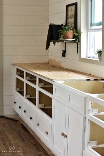 Building DIY Plywood Countertops - Rocky Hedge Farm