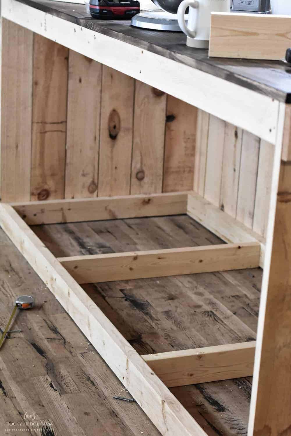 How To Build A Rustic Kitchen Island