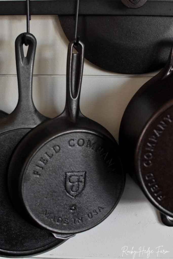 7 Smart Ways to Store Your Cast Iron Cookware  Iron storage, Cast iron  cooking, Cast iron cookware