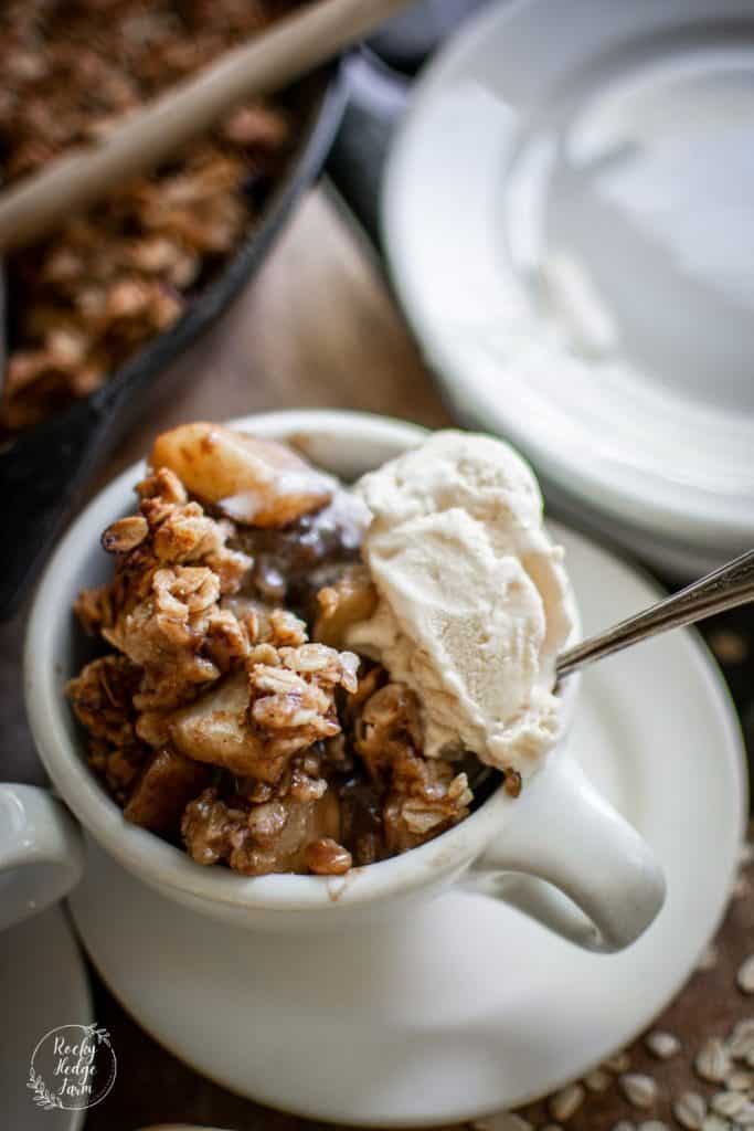 Skillet Apple Crisp with Oats