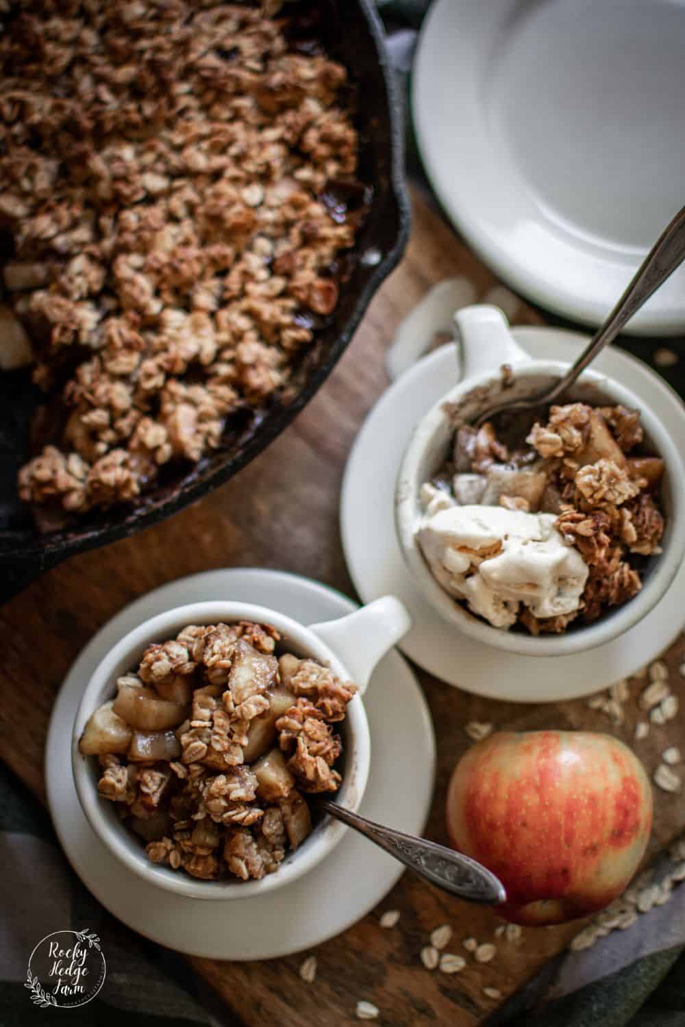 Easy Apple Crisp Recipe - Little Spoon Farm