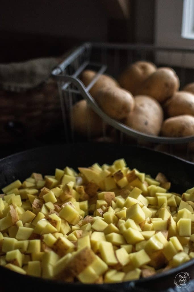 Cooking fried potatoes in a skillet