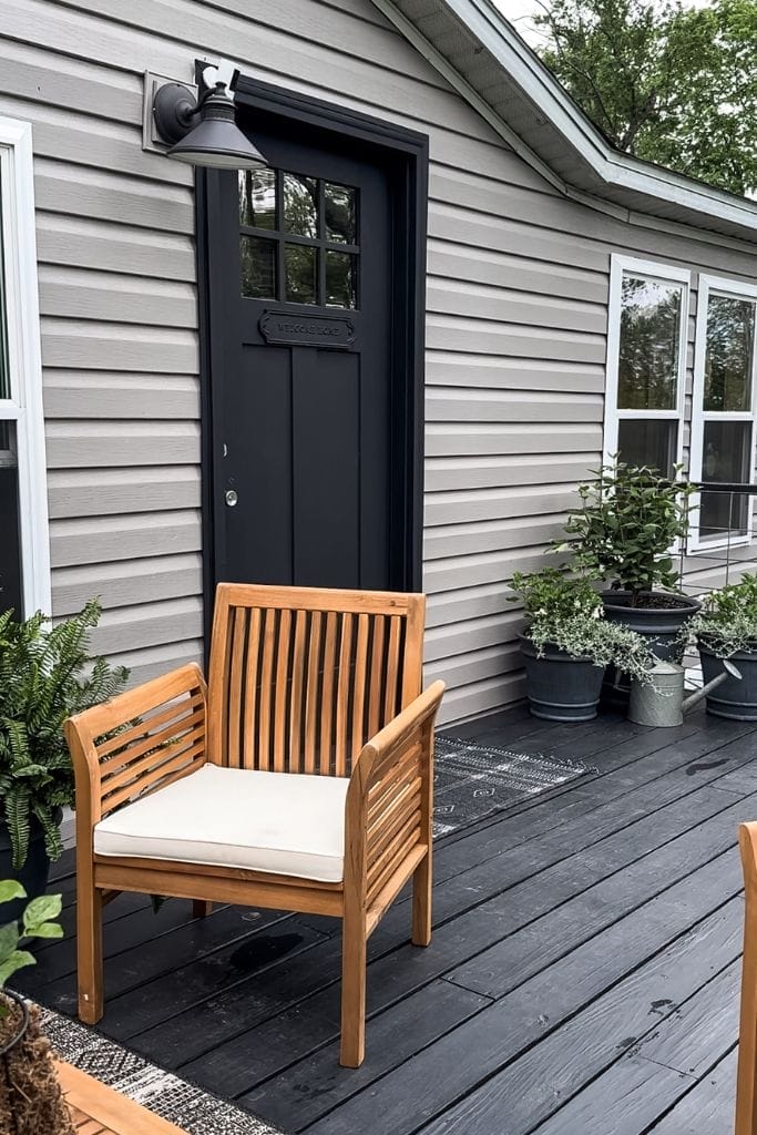 Before & After: Manufactured home porch makeover creates a stunning outdoor retreat.